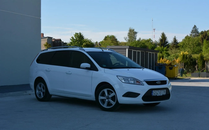 Ford Focus cena 15900 przebieg: 204000, rok produkcji 2009 z Dzierzgoń małe 497